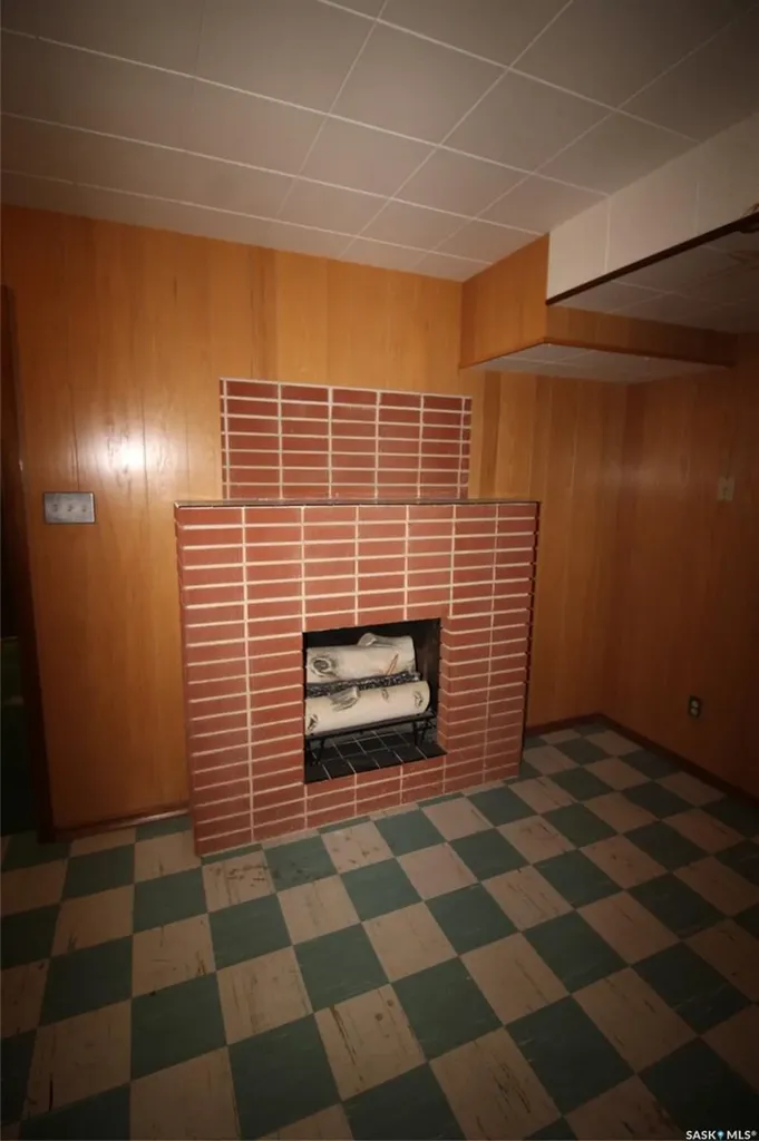 175 6th Avenue W Shaunavon SK S0N 2M0
