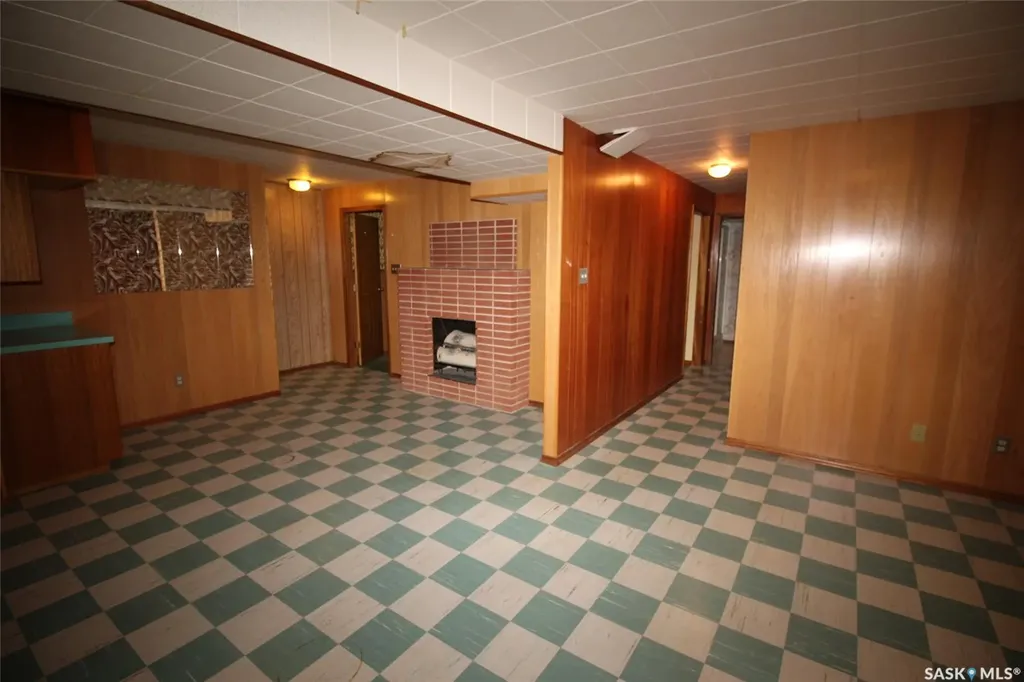 175 6th Avenue W Shaunavon SK S0N 2M0
