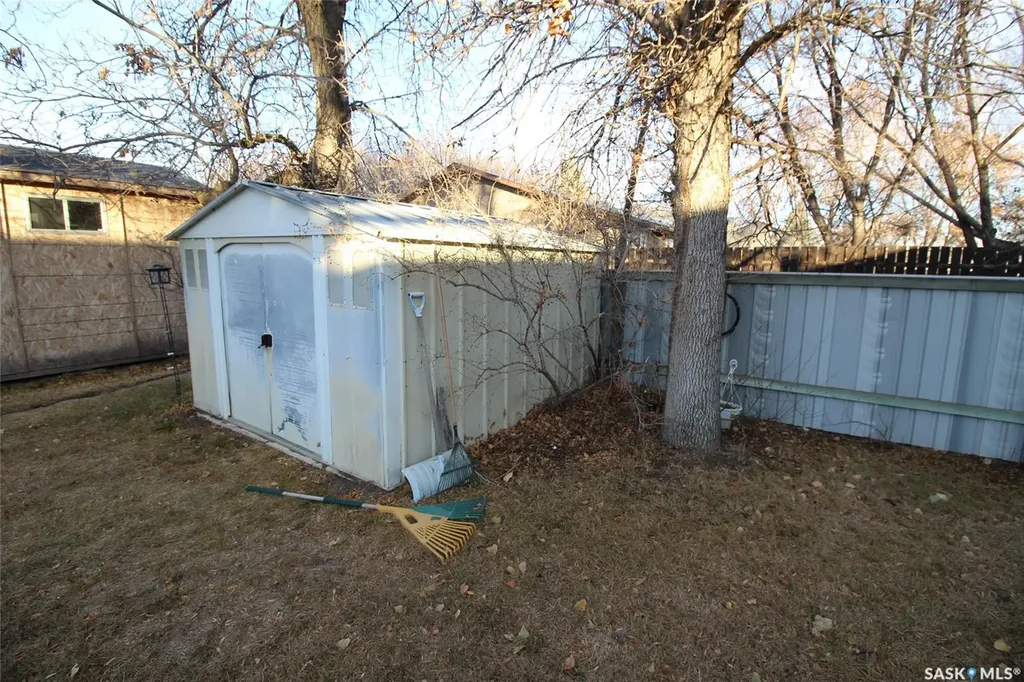 175 6th Avenue W Shaunavon SK S0N 2M0