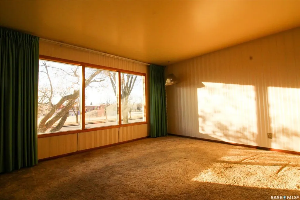 175 6th Avenue W Shaunavon SK S0N 2M0