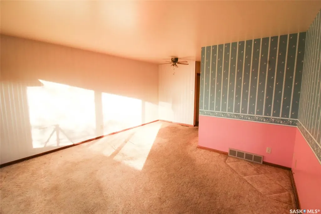 175 6th Avenue W Shaunavon SK S0N 2M0