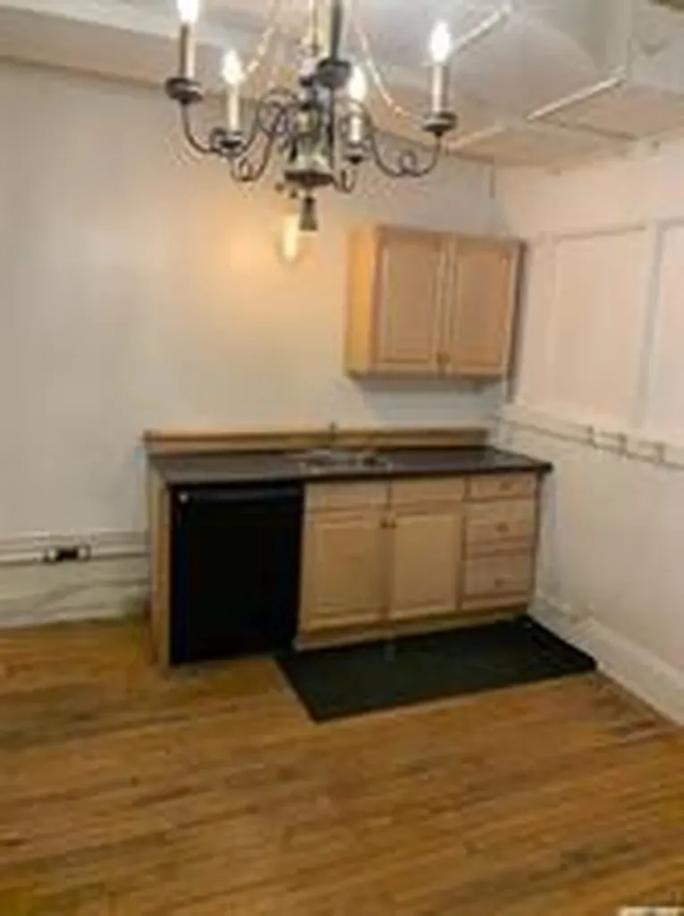 1855 Scarth Street Regina SK S4P 2G9