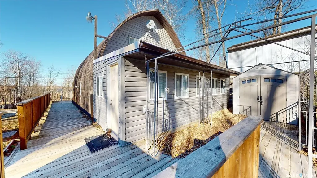 910 17th Avenue White Bear Ir 70 SK S0C 2S0