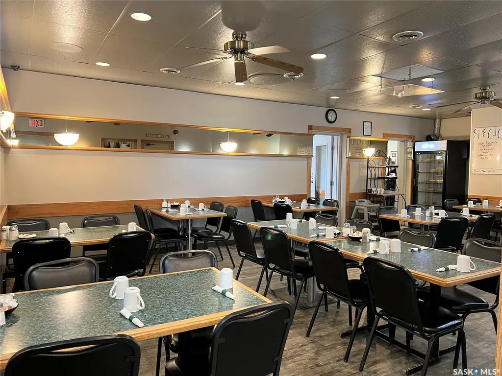 412 9th Street W Meadow Lake SK S9X 1S7
