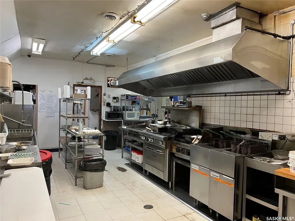 412 9th Street W Meadow Lake SK S9X 1S7