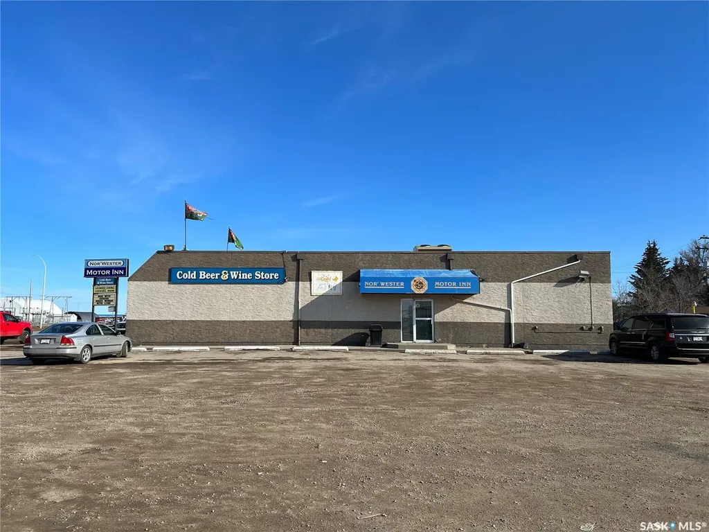 412 9th Street W Meadow Lake SK S9X 1S7