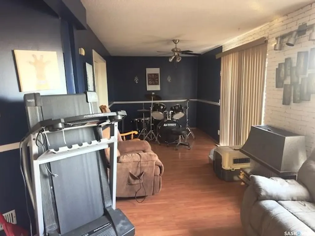 101 28th Street Battleford SK S0M 0E0