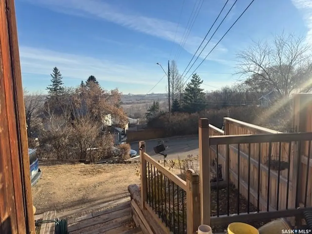 101 28th Street Battleford SK S0M 0E0