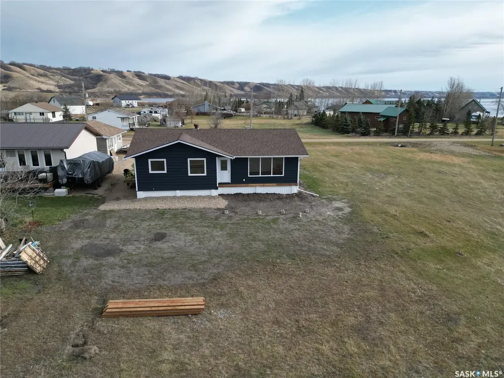 17 Larocque Drive Katepwa Beach SK S0G 2Y0
