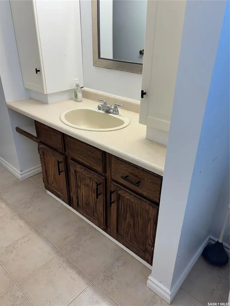 31 O'connor Crescent Kindersley SK S0L 1S1