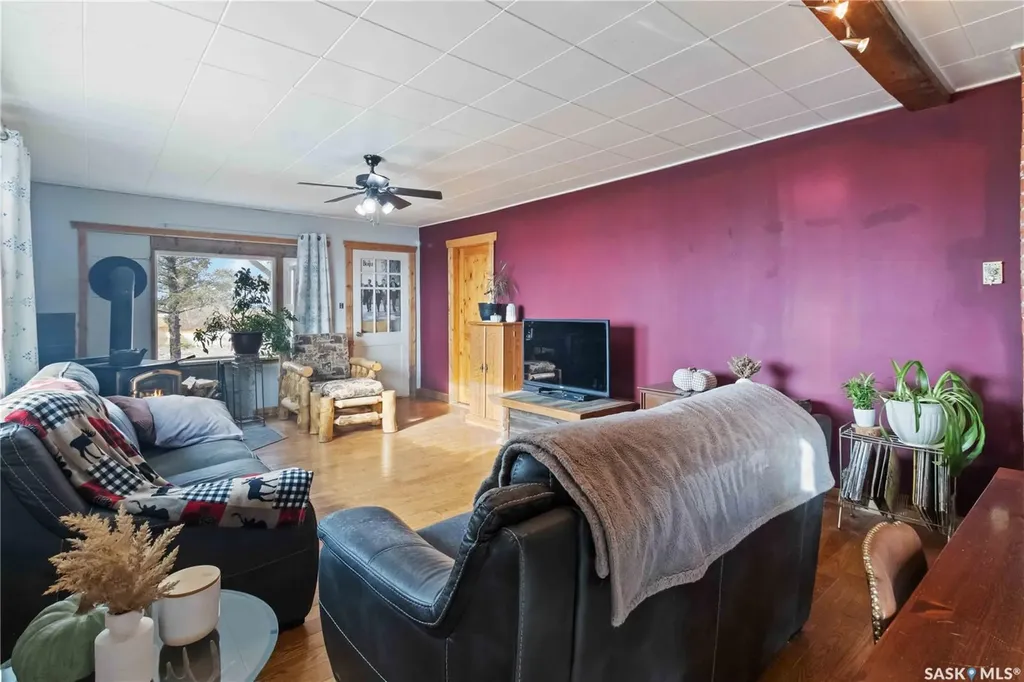 NW27 -45-6 W 3rd 40 Highway Blaine Lake SK S0J 1R0