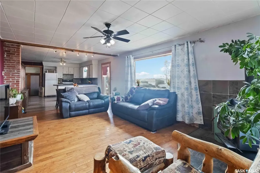 NW27 -45-6 W 3rd 40 Highway Blaine Lake SK S0J 1R0