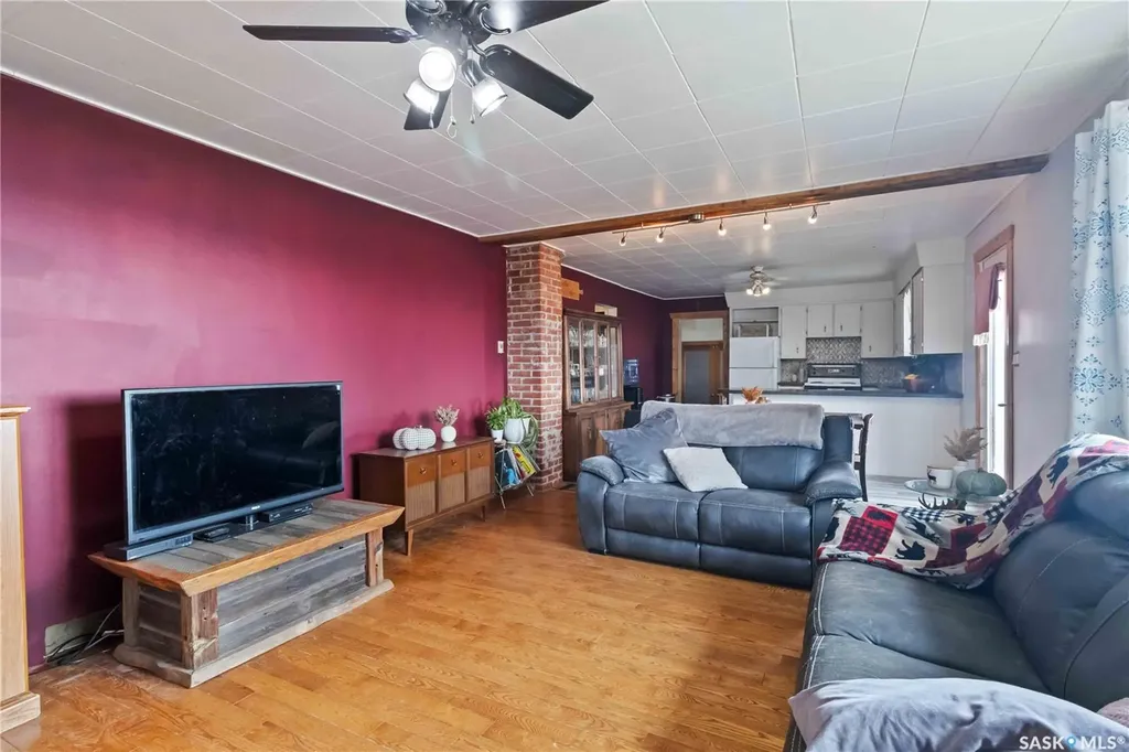 NW27 -45-6 W 3rd 40 Highway Blaine Lake SK S0J 1R0