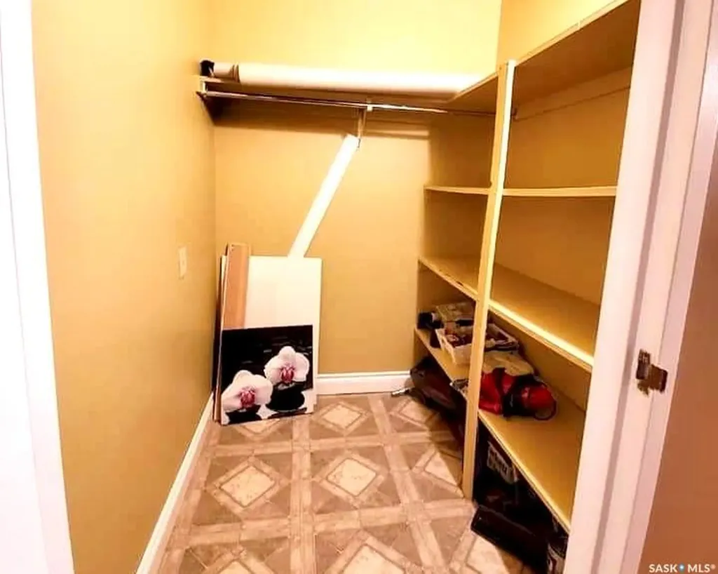 47 Centennial Street Regina SK S4S 6P8