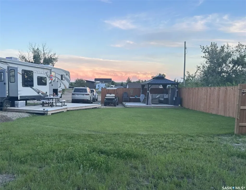 10 Dawn Way Coteau Rm No. 255 SK S0L 2E0