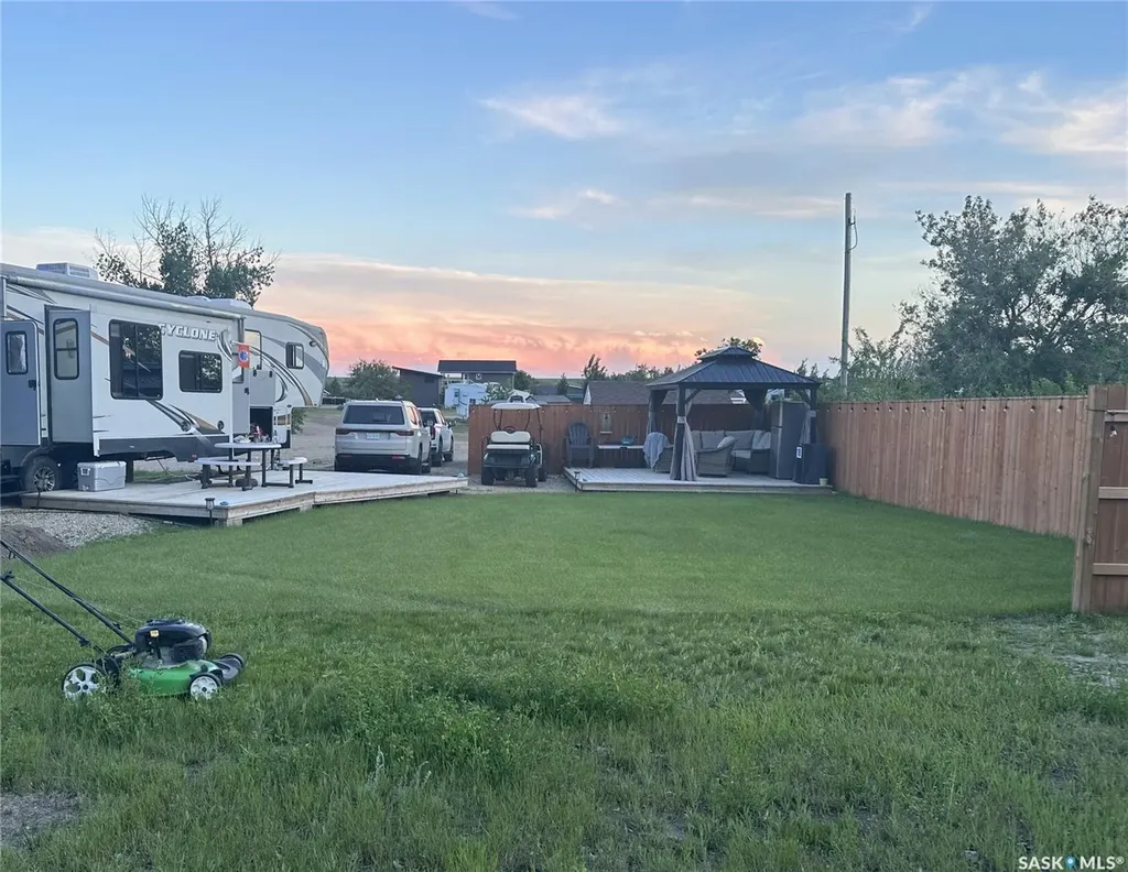 10 Dawn Way Coteau Rm No. 255 SK S0L 2E0