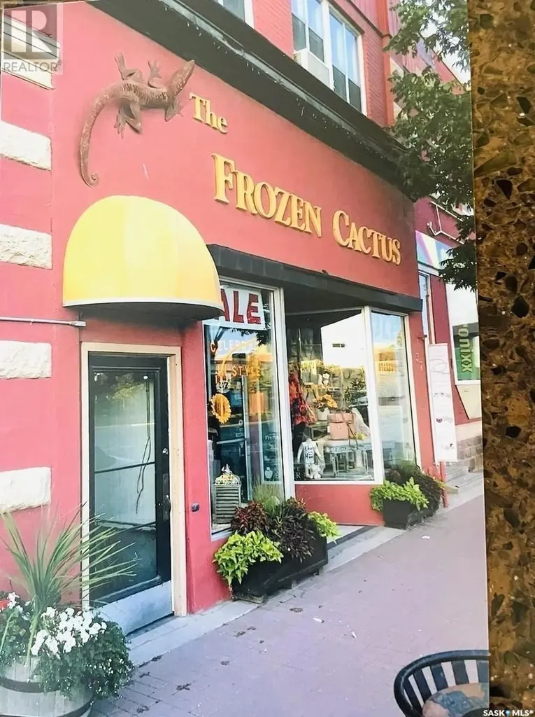 37 Broadway Street E Yorkton SK S3N 0K4