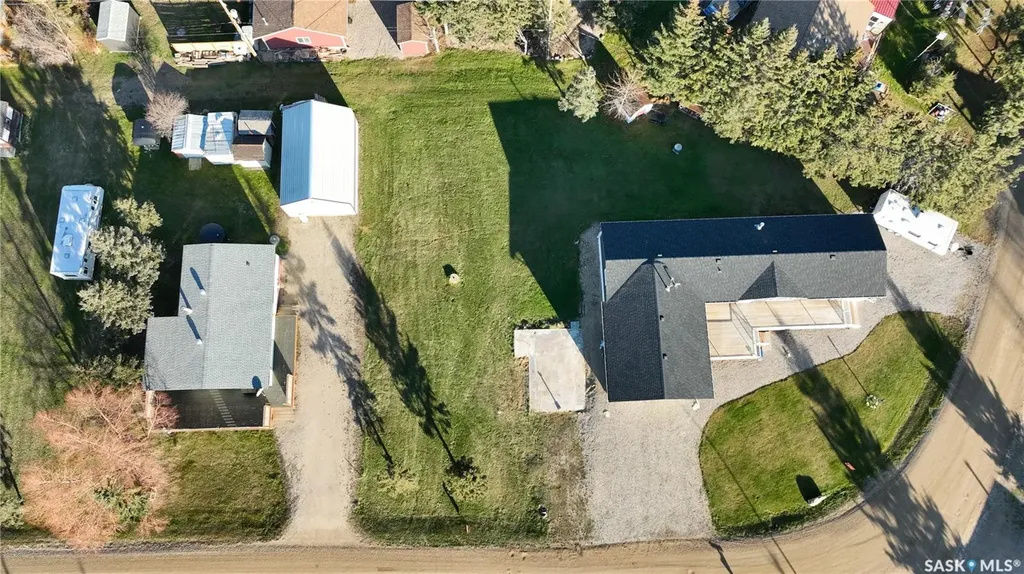 #6 Pine Crescent Candle Lake SK S0J 3E0