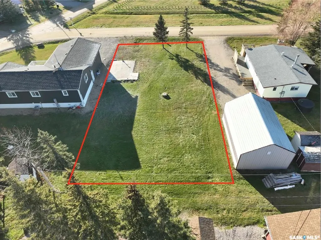 #6 Pine Crescent Candle Lake SK S0J 3E0