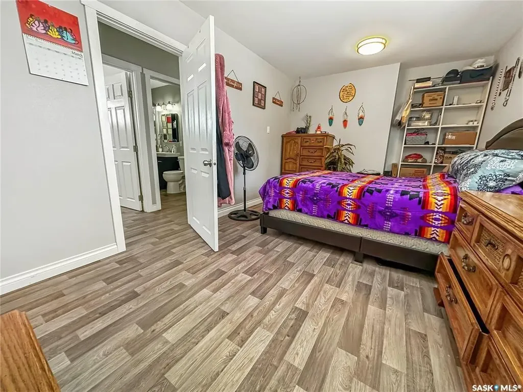 509 5th Avenue Whitewood SK S0G 5C0