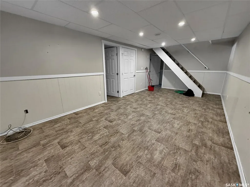 509 5th Avenue Whitewood SK S0G 5C0