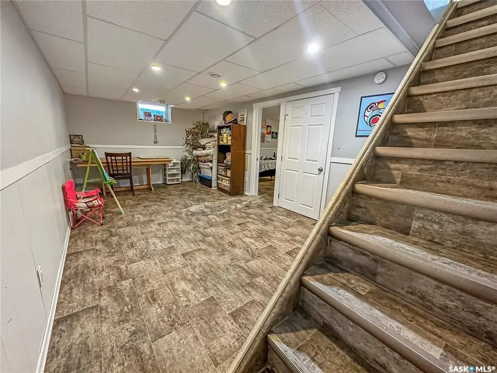 509 5th Avenue Whitewood SK S0G 5C0