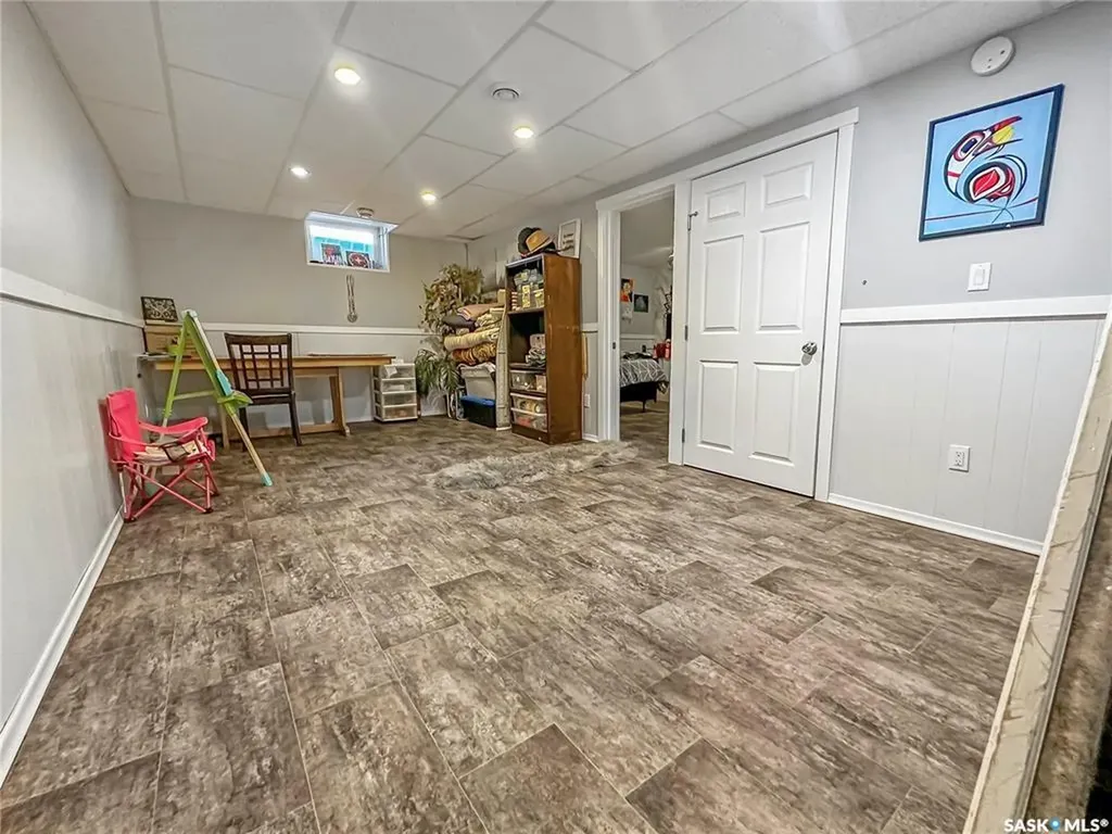 509 5th Avenue Whitewood SK S0G 5C0