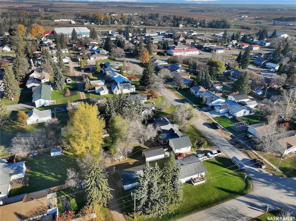 509 5th Avenue Whitewood SK S0G 5C0