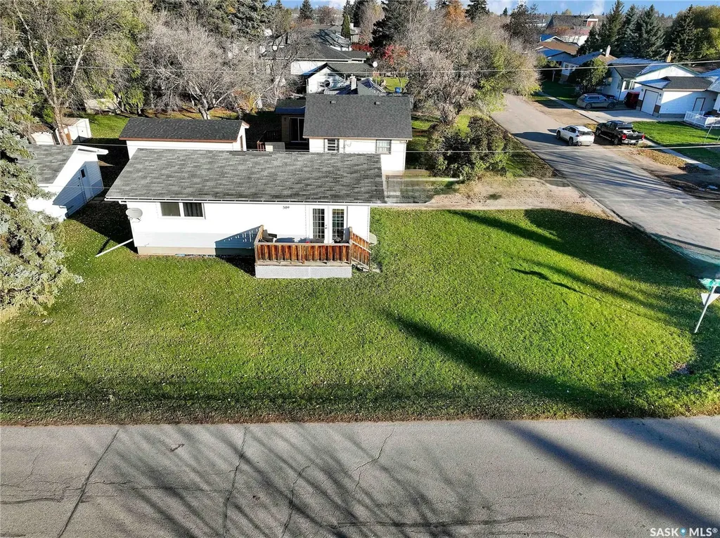 509 5th Avenue Whitewood SK S0G 5C0