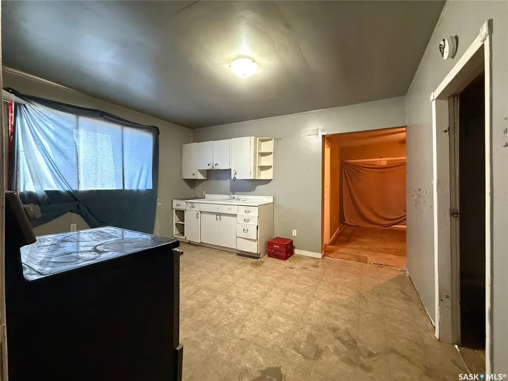 121 1st Avenue W Shaunavon SK S0N 2M0