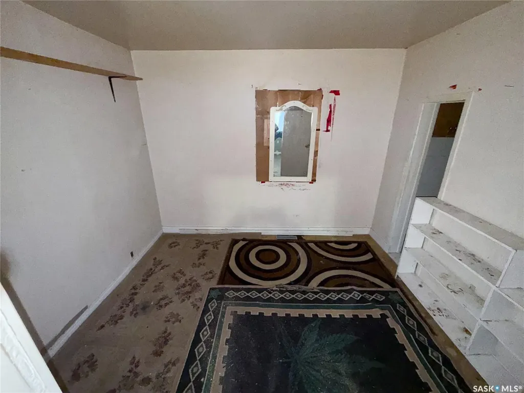 121 1st Avenue W Shaunavon SK S0N 2M0