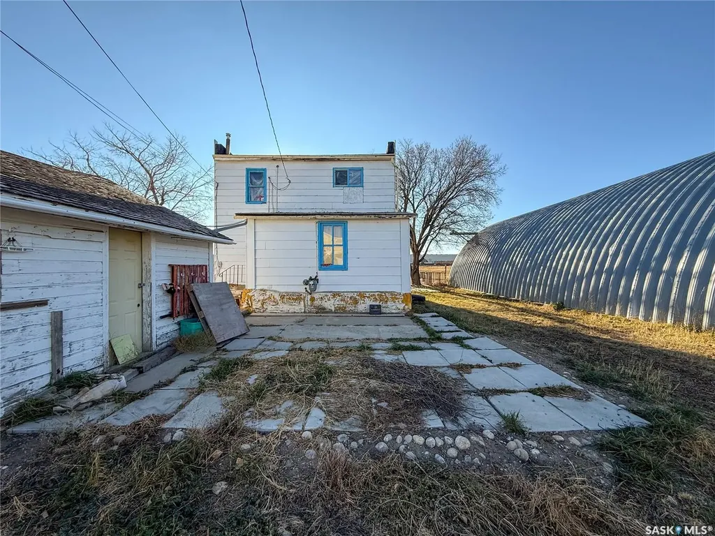 121 1st Avenue W Shaunavon SK S0N 2M0