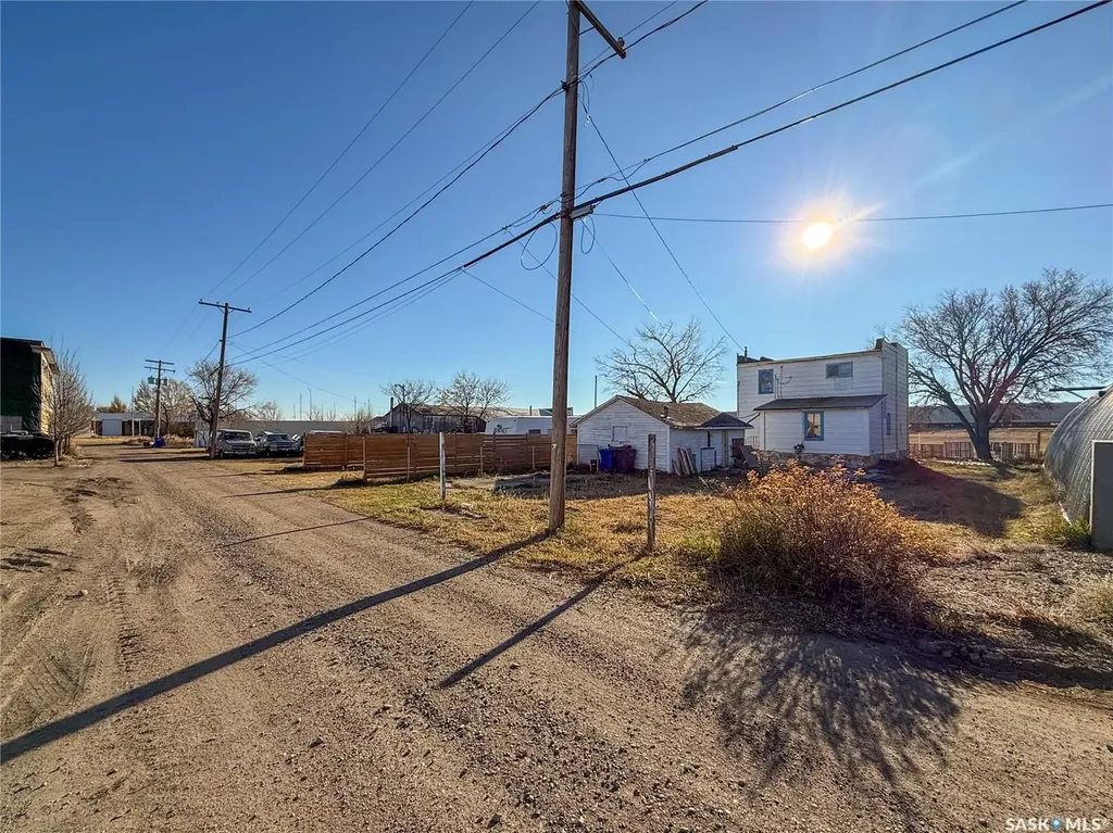 121 1st Avenue W Shaunavon SK S0N 2M0