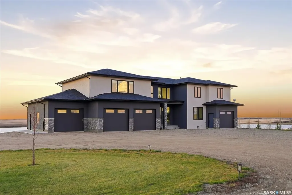 Rural Address Grant Rm No. 372 SK S0K 3W0