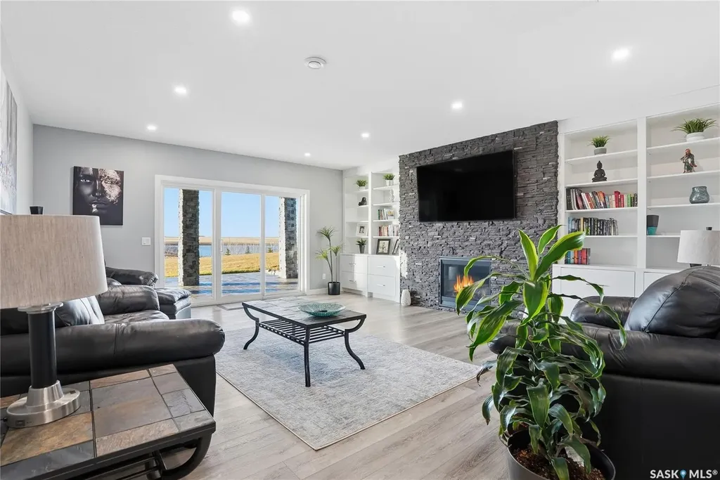 Rural Address Grant Rm No. 372 SK S0K 3W0