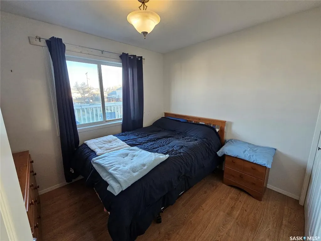 807 3rd Avenue W Meadow Lake SK S9X 1A2
