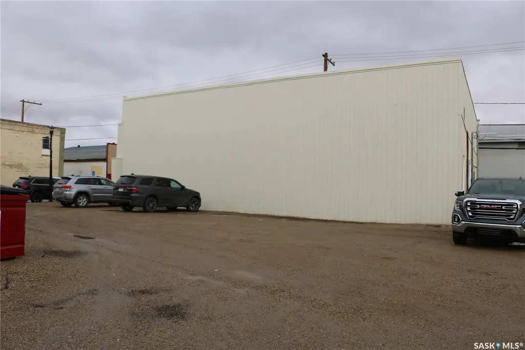 608 Main Street Moosomin SK S0G 3N0