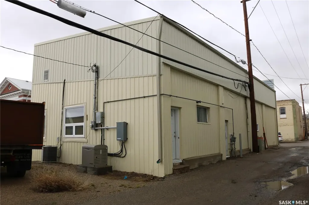 608 Main Street Moosomin SK S0G 3N0