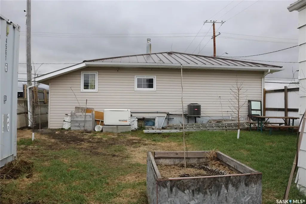 603 Gordon Street Moosomin SK S0G 3N0