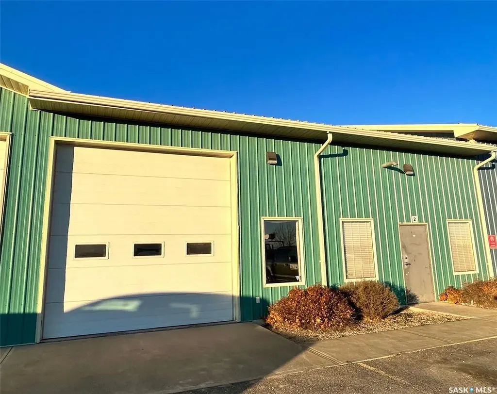 4260 5th Avenue E Prince Albert SK S6W 0A5