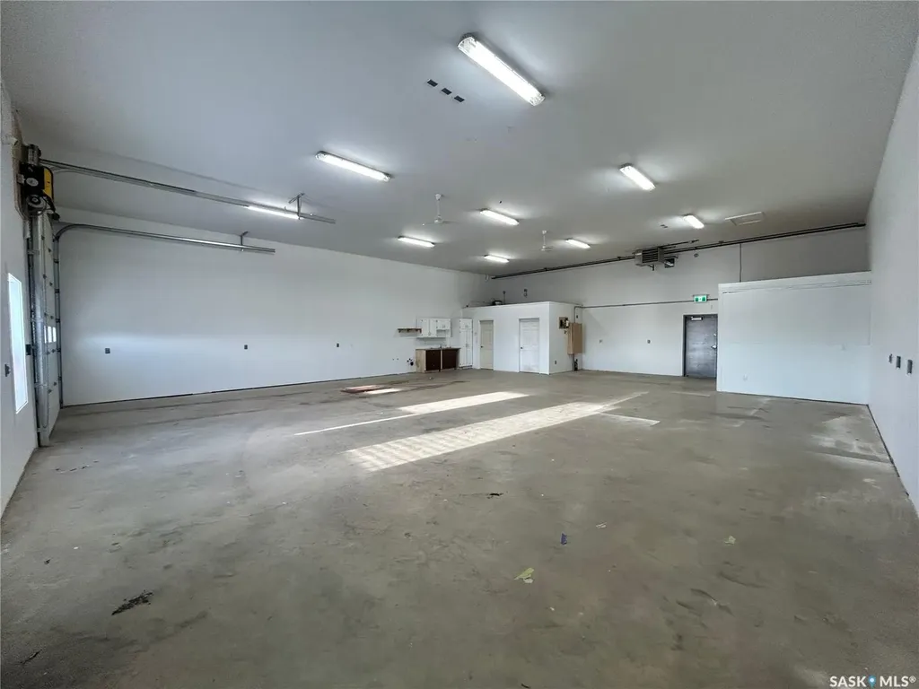 4260 5th Avenue E Prince Albert SK S6W 0A5
