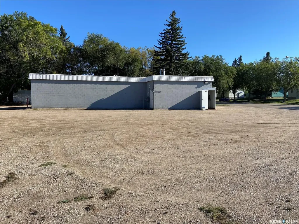 54 Main Street Lanigan SK S0K 2M0