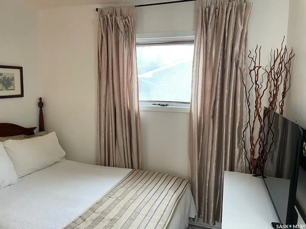 410 1st Street Kipling SK S0G 2S0