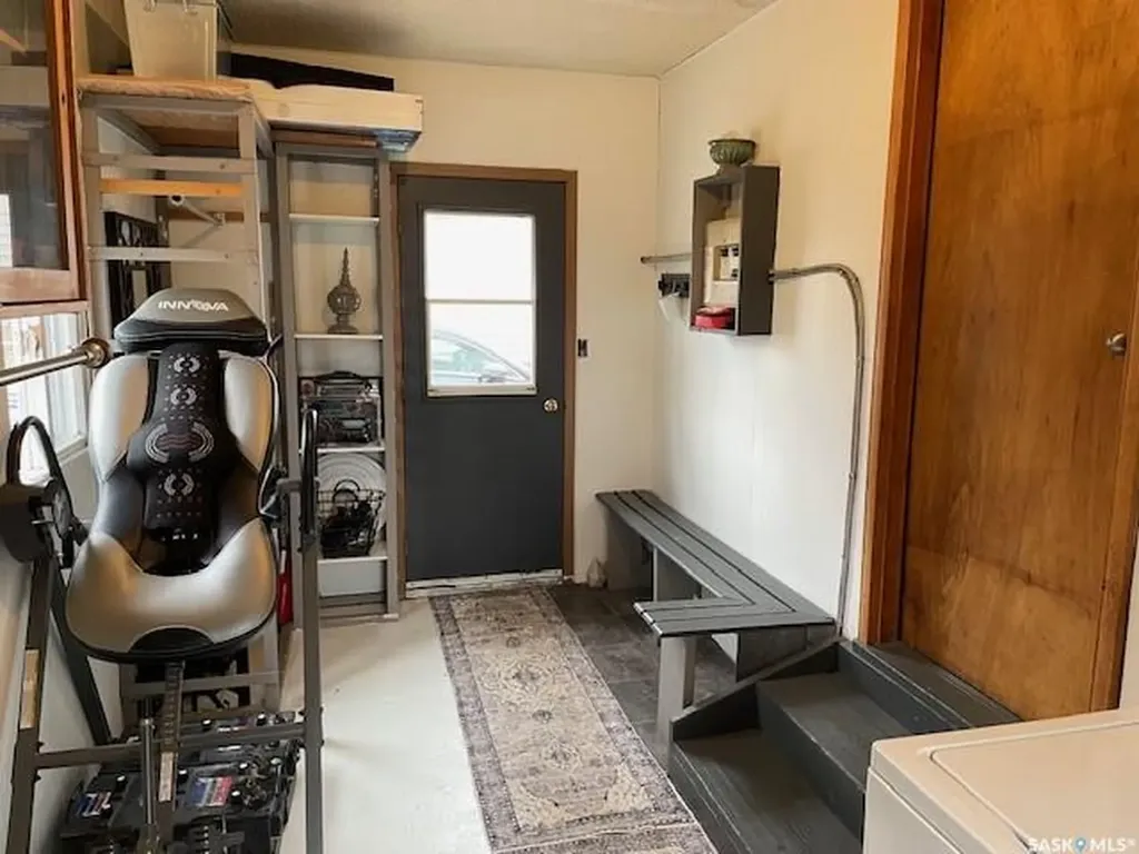 410 1st Street Kipling SK S0G 2S0