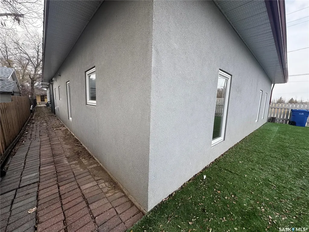 353 Maple Avenue Yorkton SK S3N 1X2