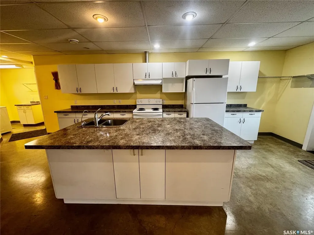 353 Maple Avenue Yorkton SK S3N 1X2