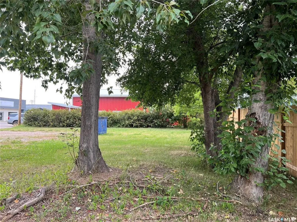 401 3rd Avenue E Meadow Lake SK S9X 1P6