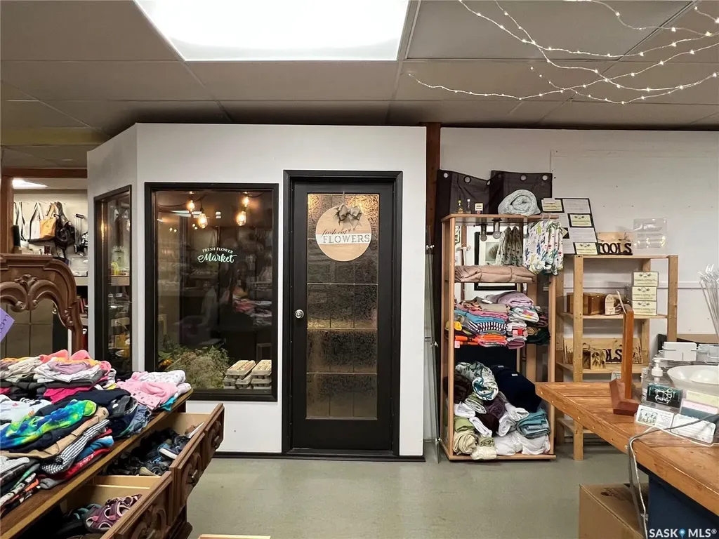 224 Centre Street Meadow Lake SK S9X 1Z7
