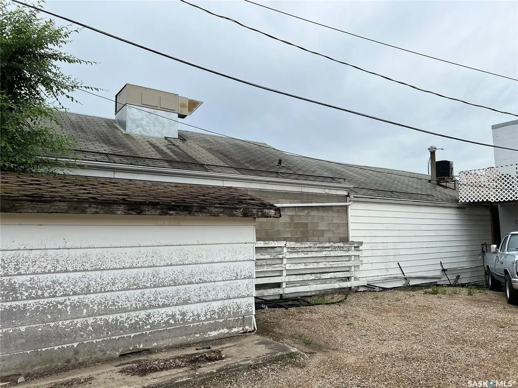224 Centre Street Meadow Lake SK S9X 1Z7