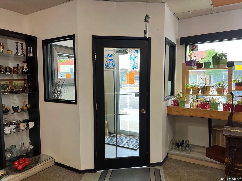 224 Centre Street Meadow Lake SK S9X 1Z7